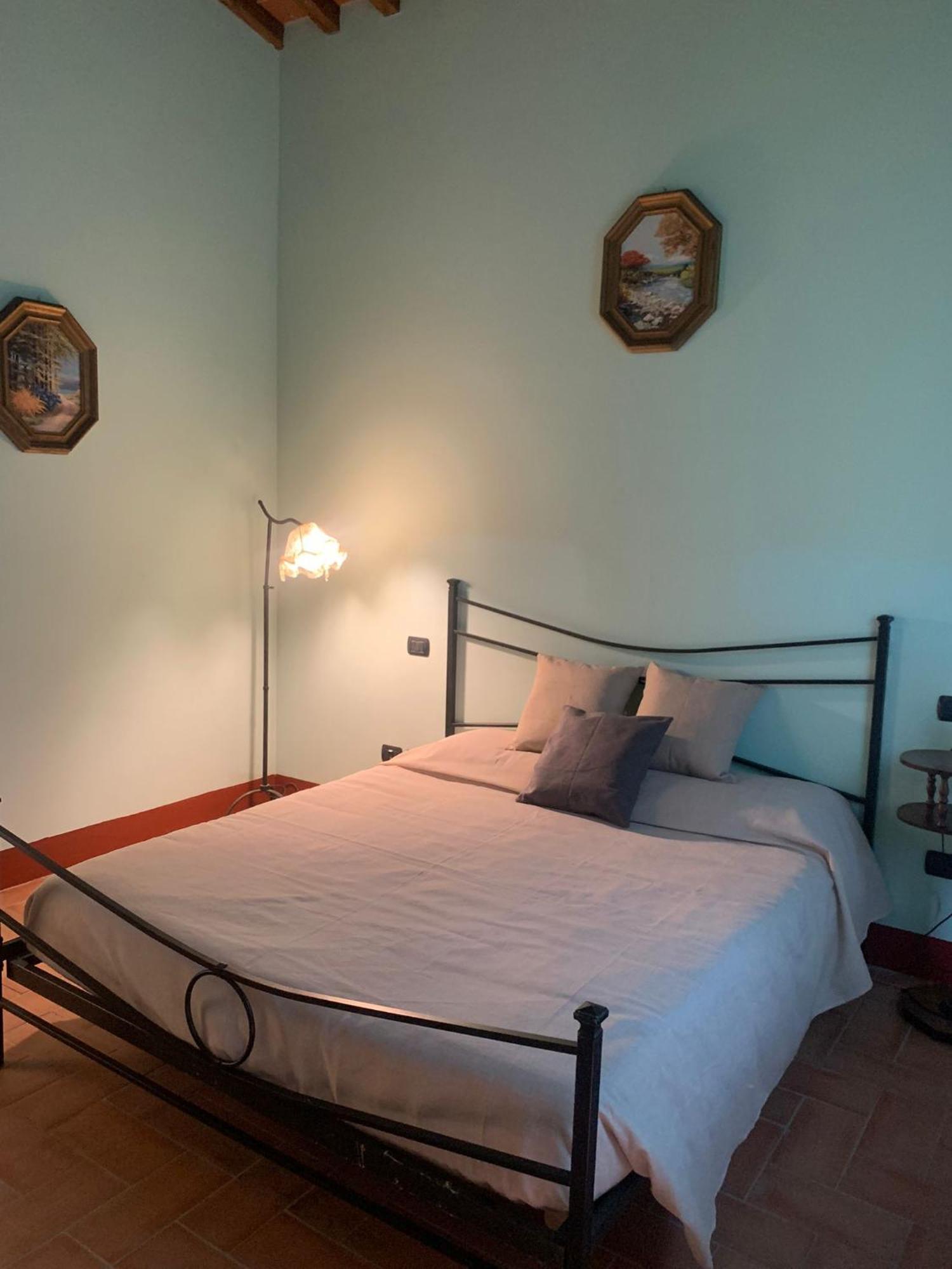 Guest House Torre Guelfa, Vinsantaia Фільїне-Вальдарно Екстер'єр фото